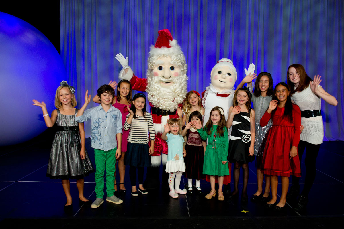 The-Magic-of-Santa-Friends-2